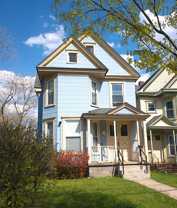 711 S Beech St - Photo 1 of 1