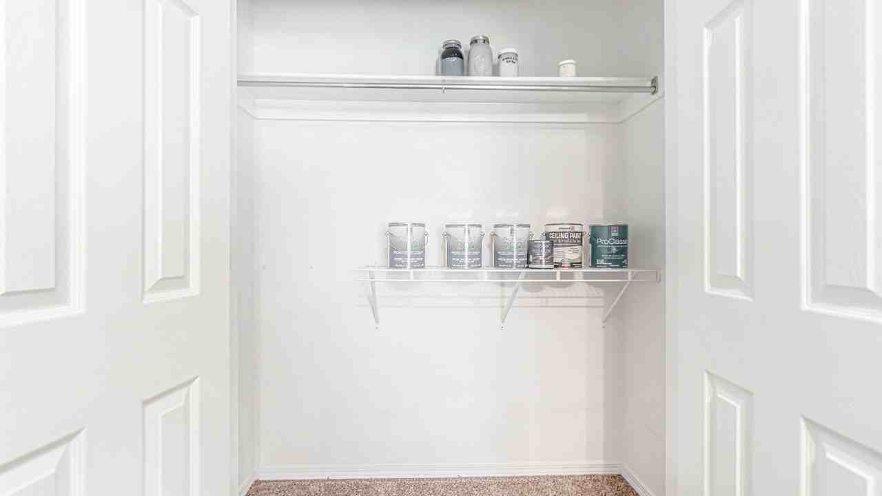 17 Melbourn Dr - Photo 3 of 18