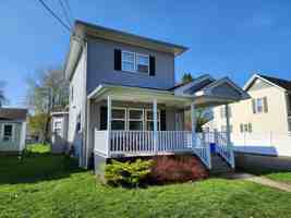 featured image of 15 1st Avenue