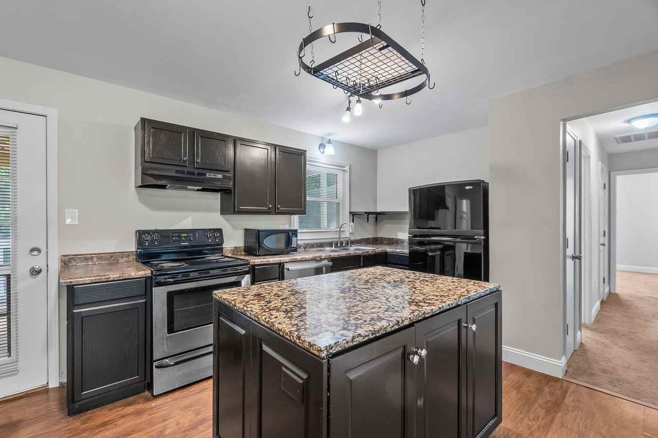 719 E Jefferson St - Photo 7 of 22