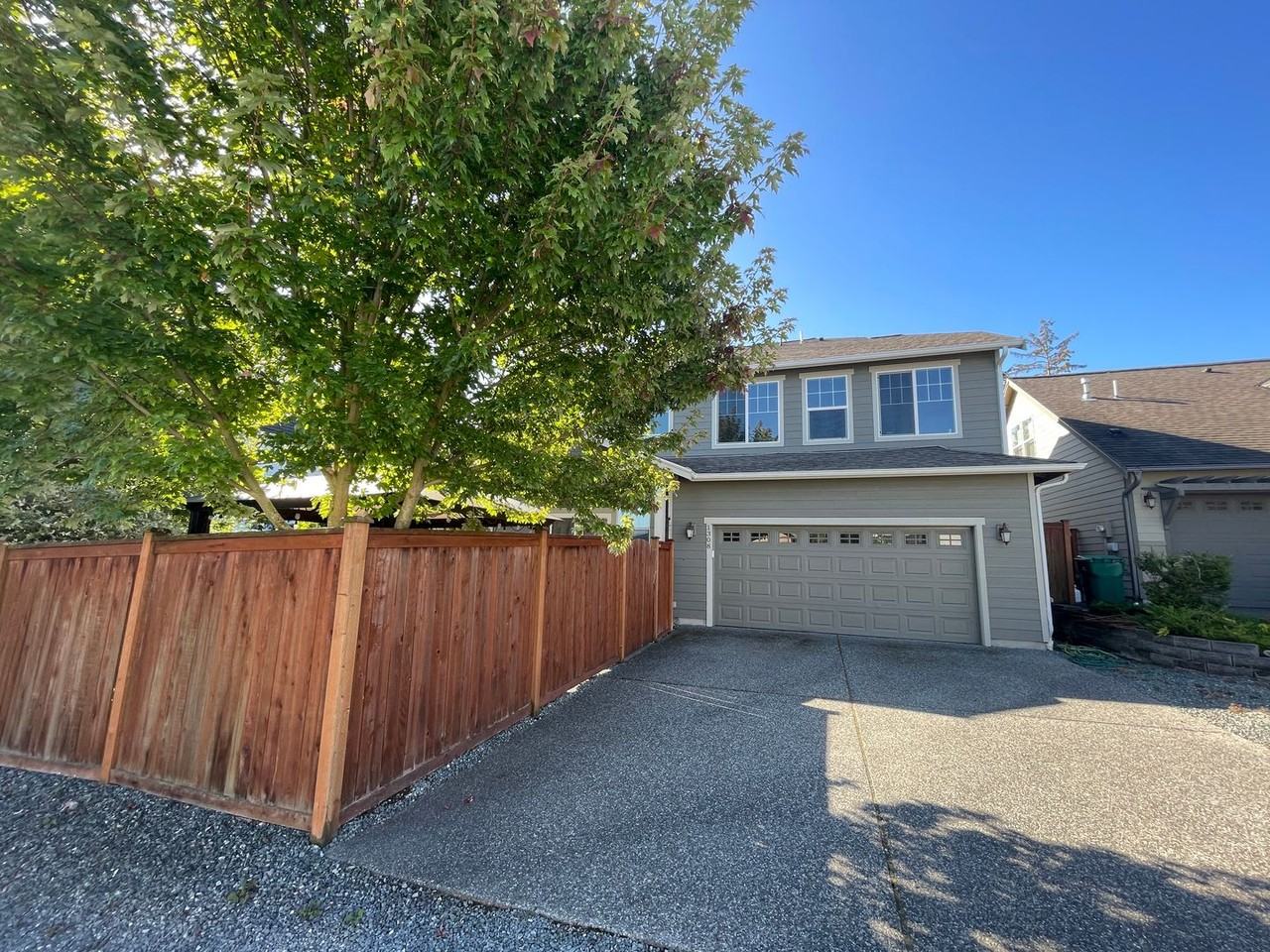 1308 32nd St - Photo 2 of 6