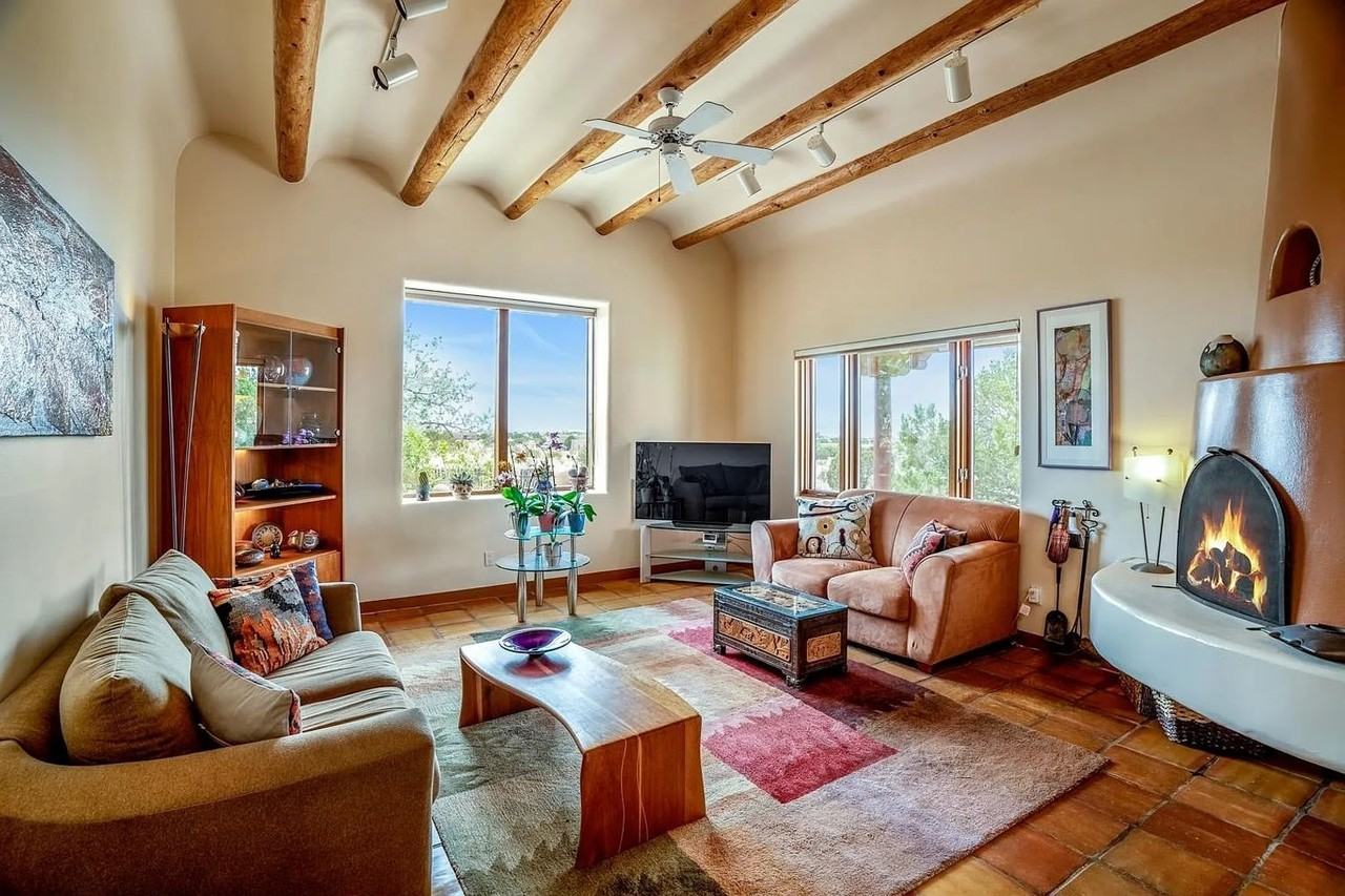 15 Dulce Rd - Photo 2 of 25