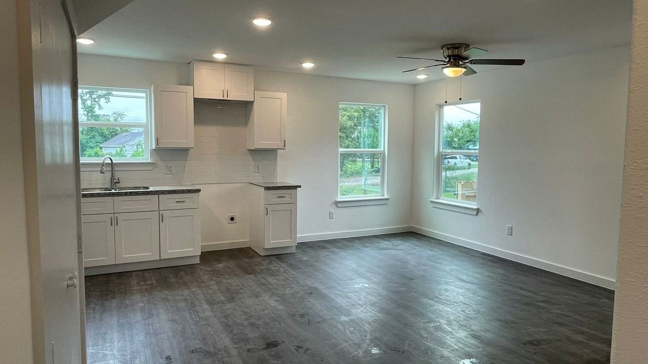 8711 Southwark St #A - Photo 5 of 13