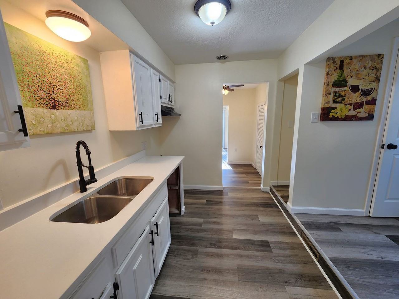 917 Sw Watson Ave - Photo 3 of 32