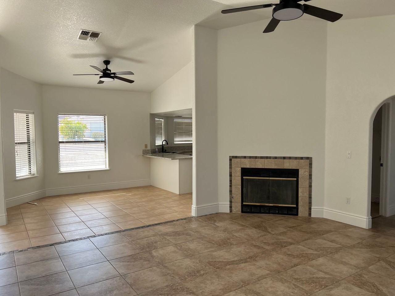 5371 S Tierra Linda Dr - Photo 4 of 24