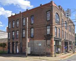 212 1/2 Main St - Photo 1 of 1