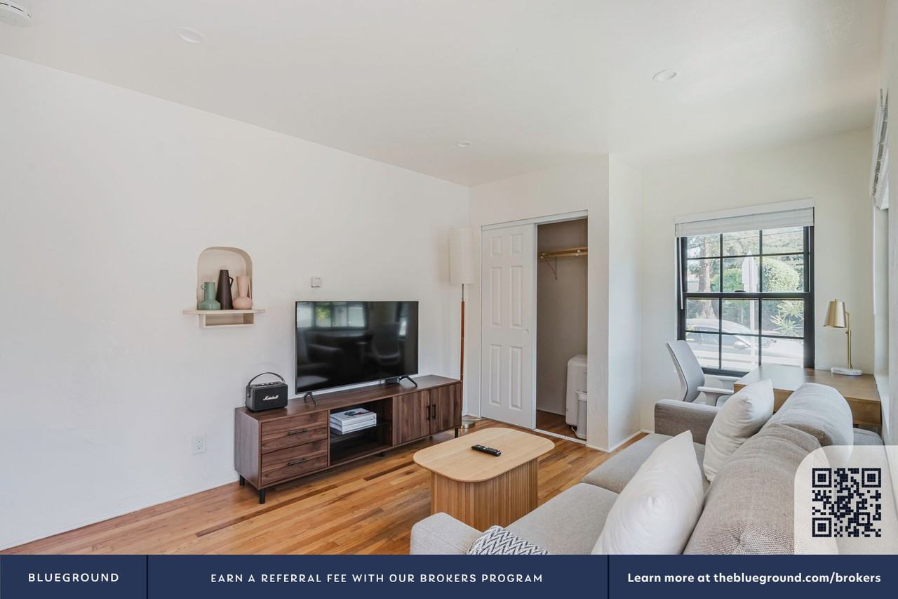 73 E Hedding St #1738 - Photo 4 of 21