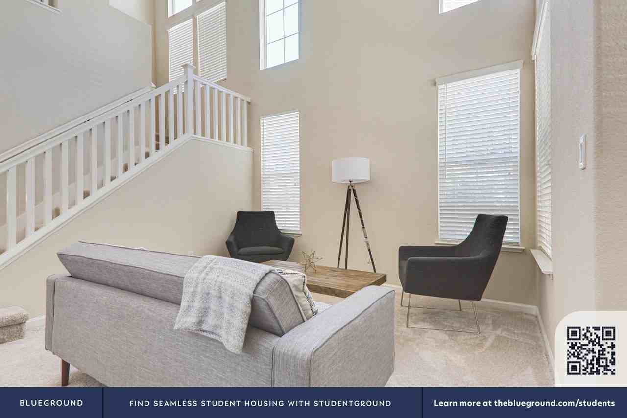 4176 Martinez Ct #1511 - Photo 7 of 29