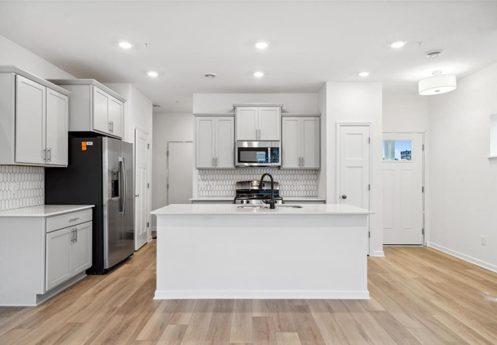 13613 Busch Ln #1 - Photo 3 of 17