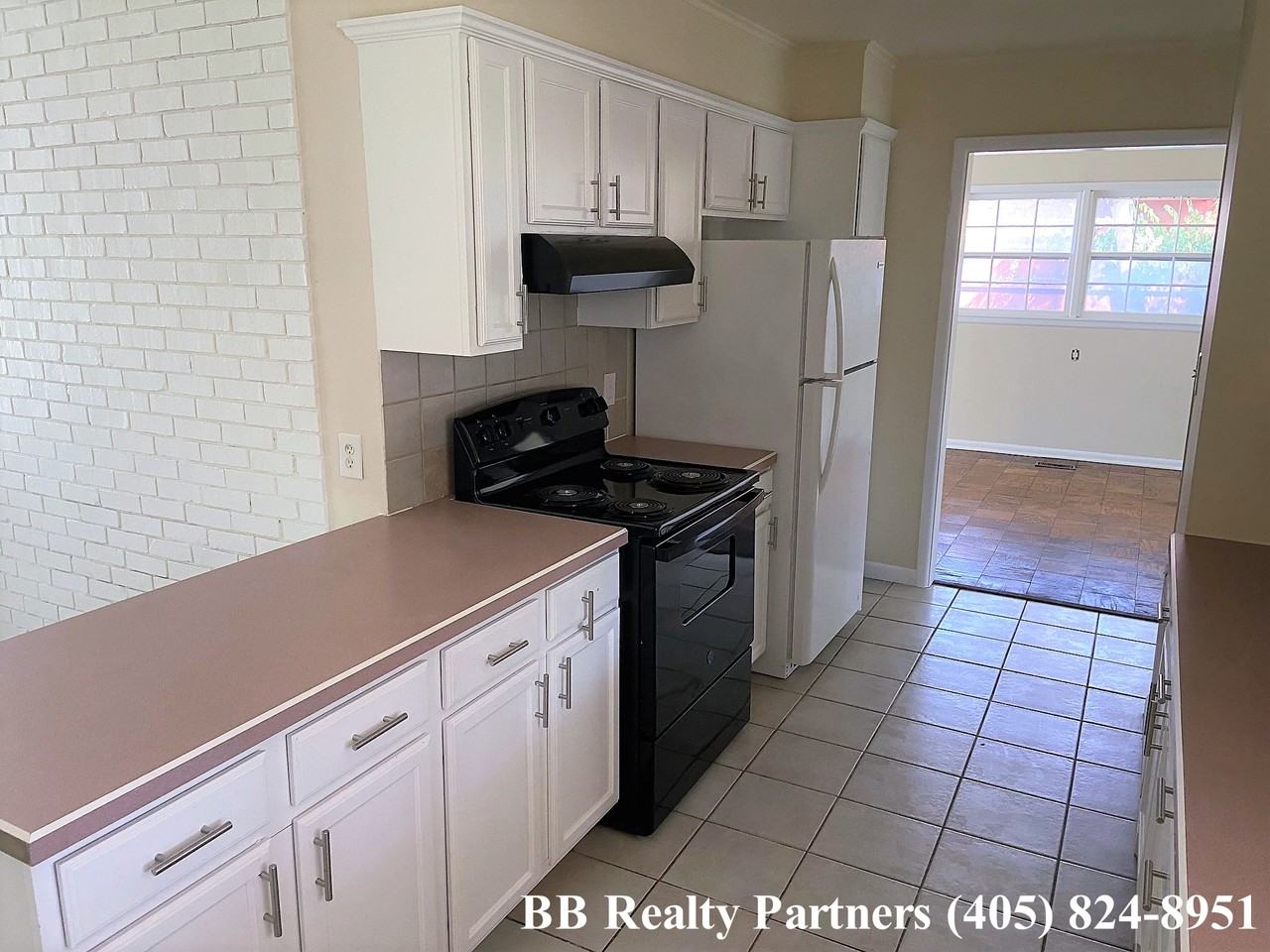 4548 E 25th Pl #NA - Photo 6 of 19