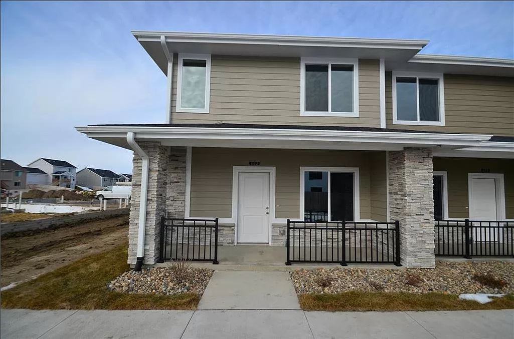 660 Se Greyson Ln #660