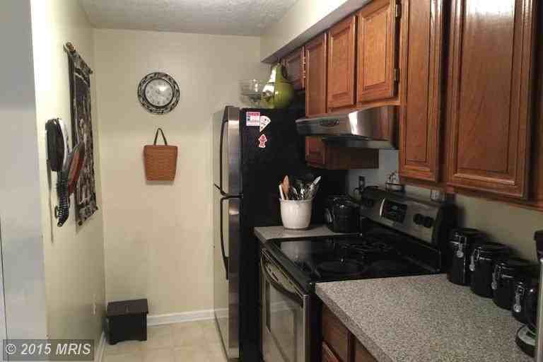 831-801 Stratford Dr - Photo 2 of 8