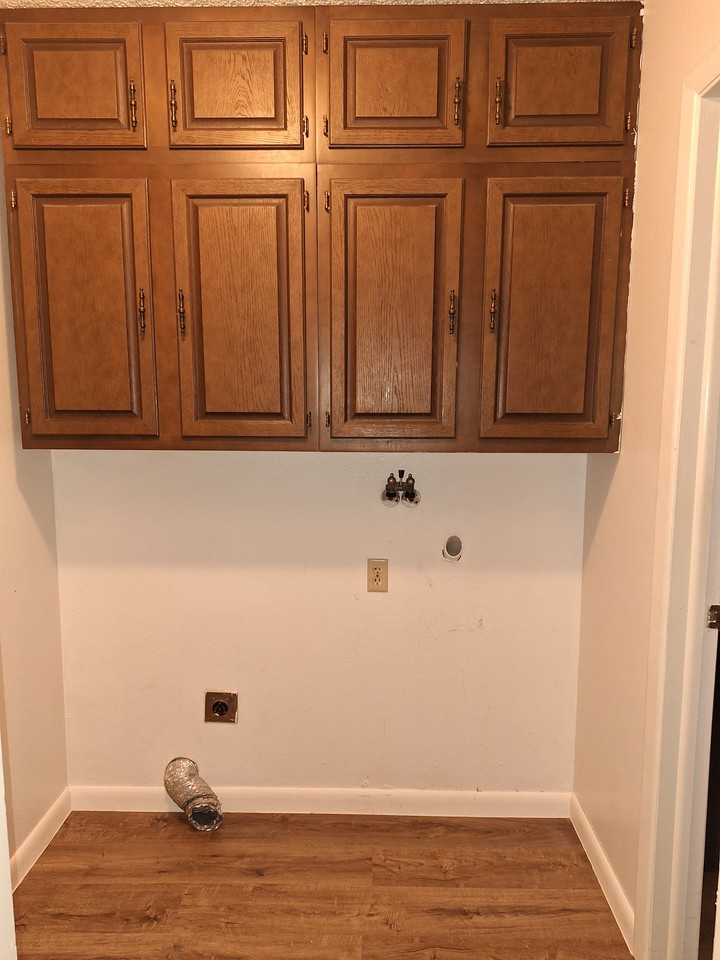 1927 Burlington Ave #1927 - Photo 6 of 13