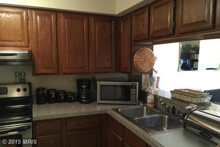 831-801 Stratford Dr - Photo 3 of 8