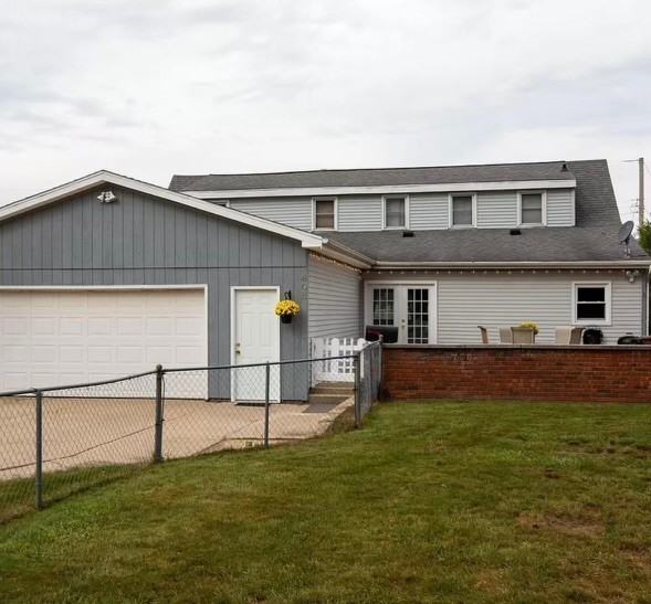 608 N Slate St #NA - Photo 2 of 16