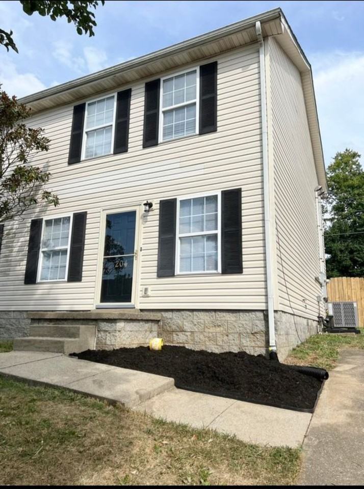 204 Maple Leaf Ln #NA - Photo 5 of 5