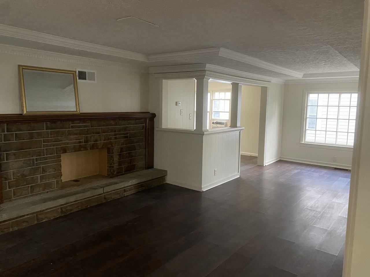 112 W Tyler St #A - Photo 2 of 16