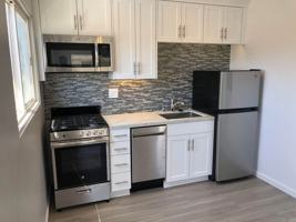 featured image of 3755 Ingraham Street