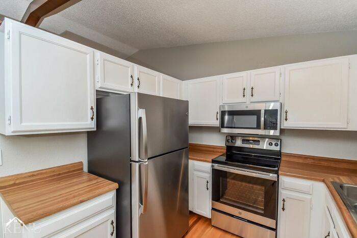 3450 Fair Dawn Dr - Photo 3 of 18