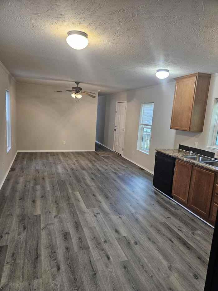 3568 Tompkins St - Photo 2 of 12