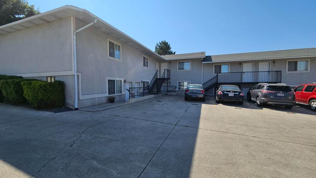 Aggie Ridge - Photo 2 of 3