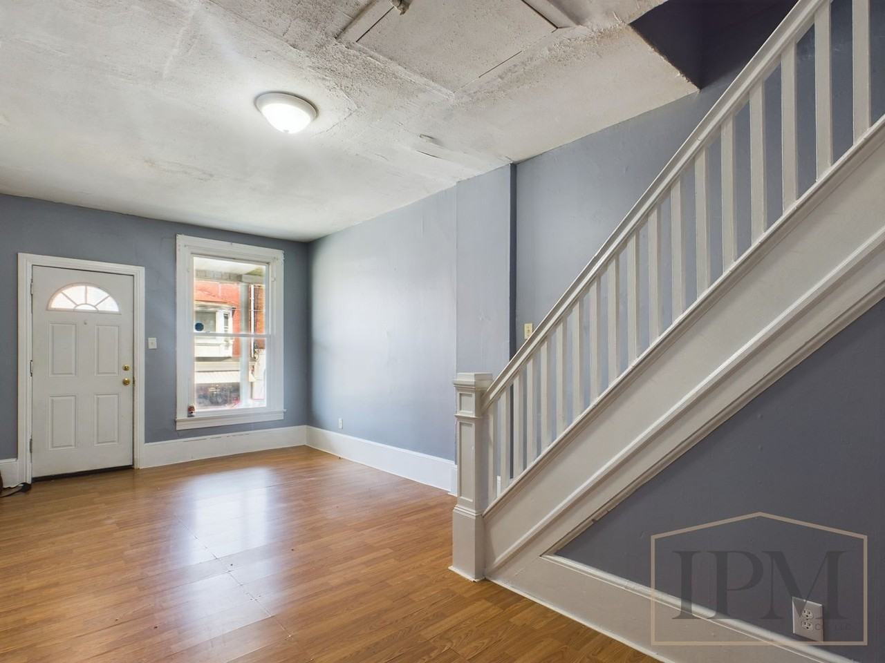 30 S Main St - Photo 3 of 14