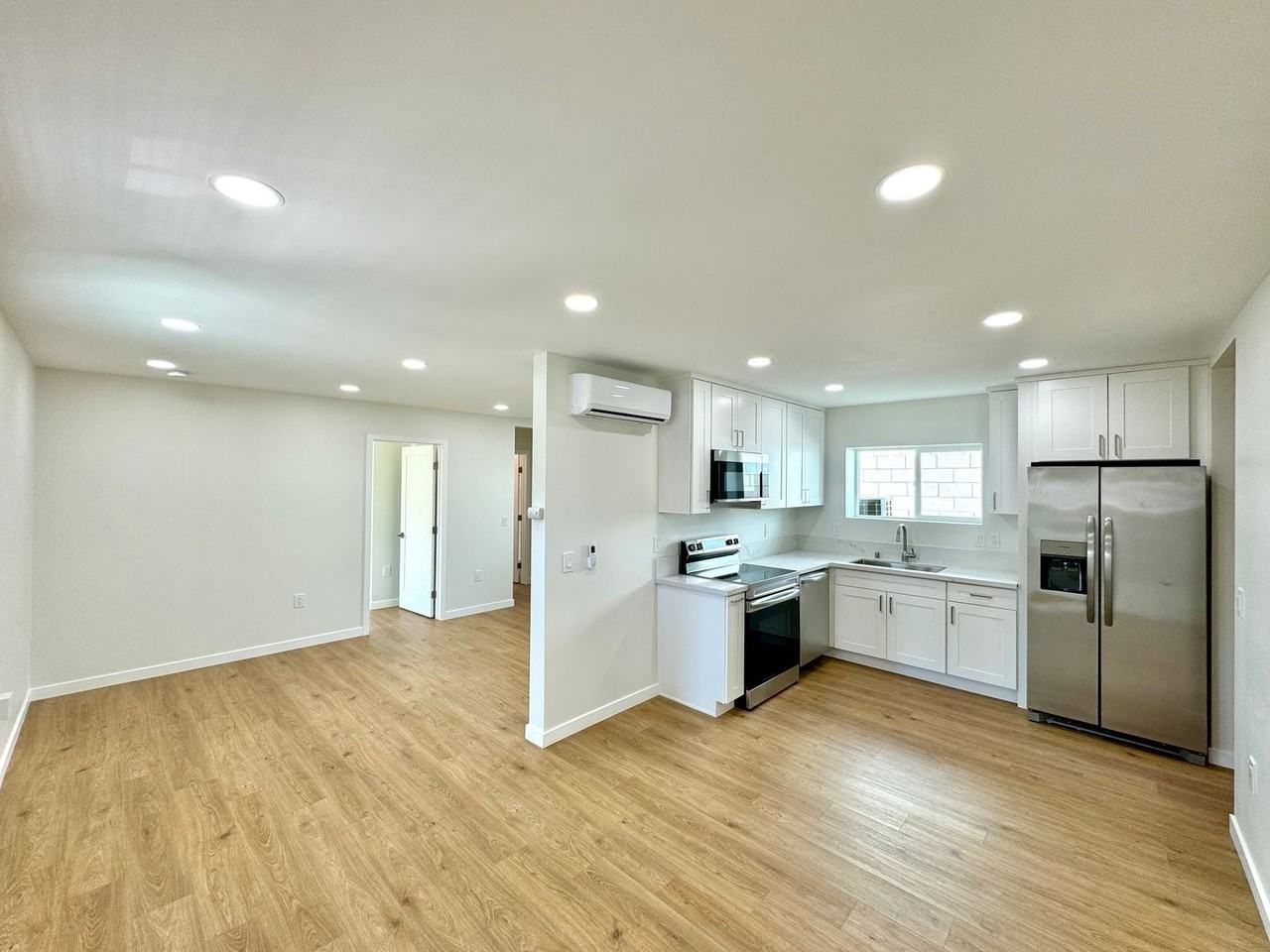 2414 33rd St - Photo 2 of 10