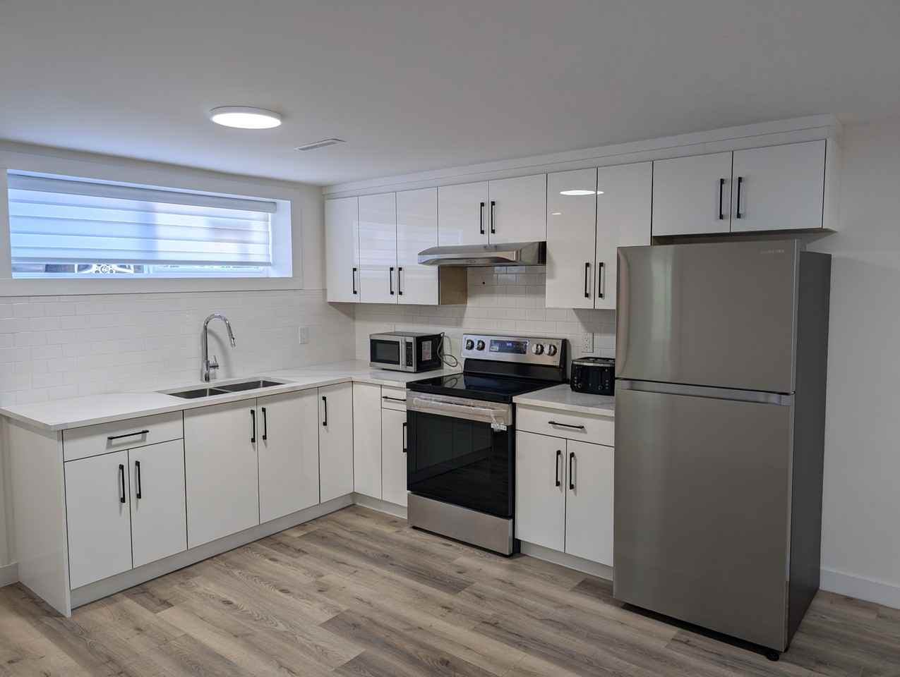 46822 First Ave #B - Photo 3 of 20