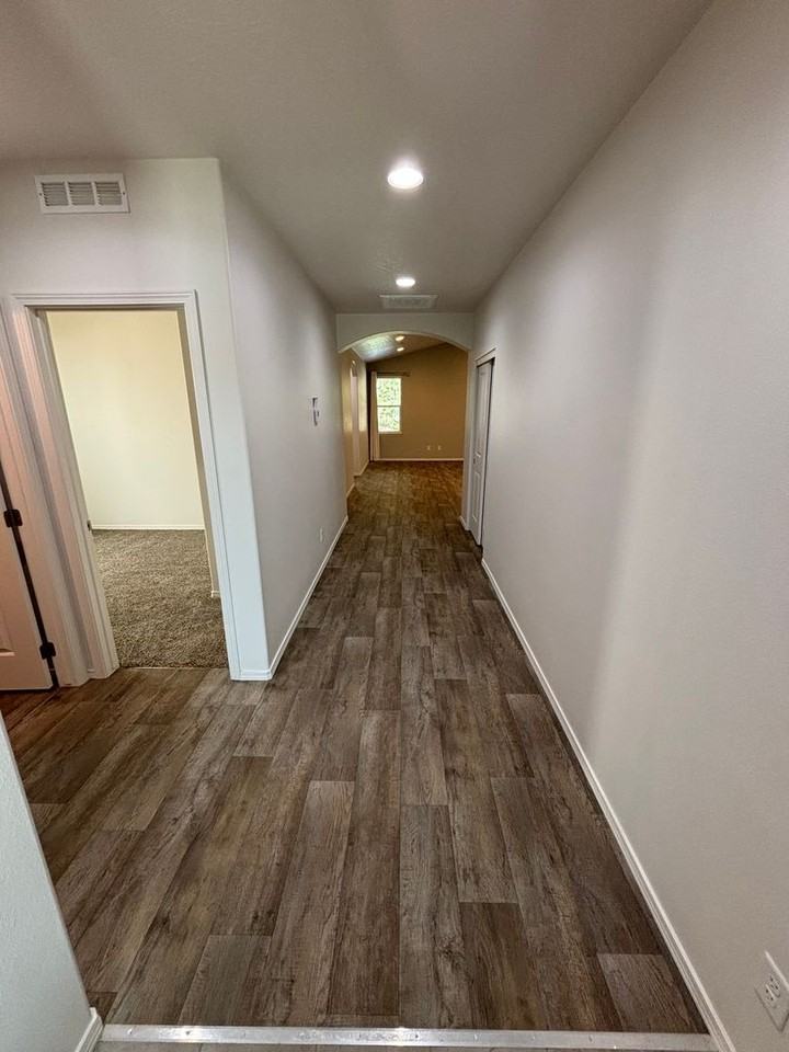 3624 N Britton Rd - Photo 5 of 40