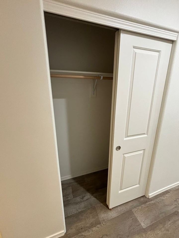 3624 N Britton Rd - Photo 6 of 40