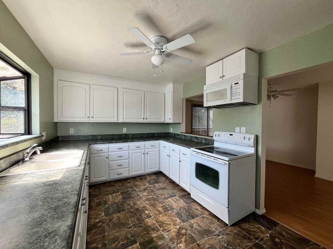 80 3rd Ave #04 - Photo 3 of 10