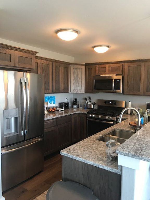 2930 Warbler Way #B - Photo 7 of 50