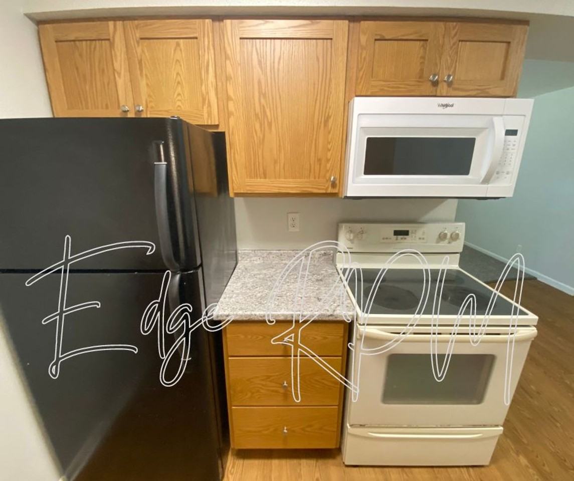 Willow Run Heights - Photo 4 of 31