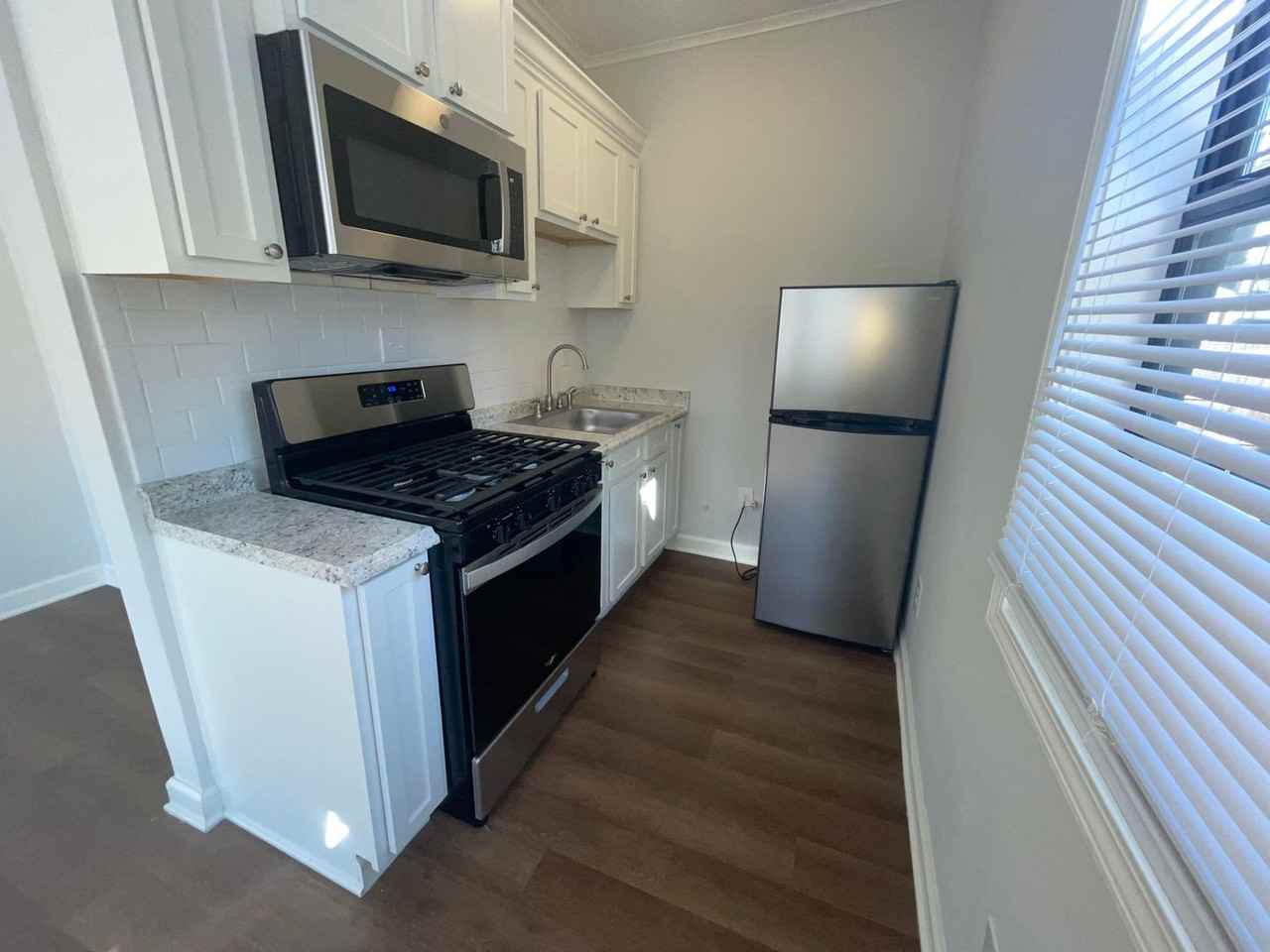 1298 Carr - Photo 6 of 8