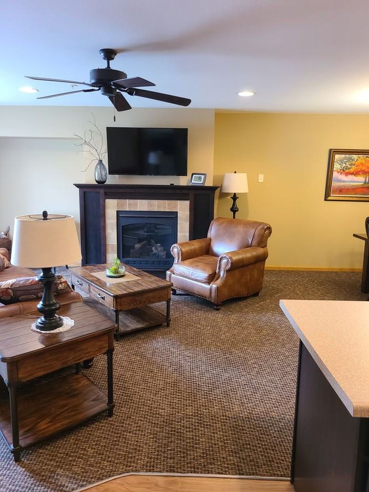 River Hills Apartments 2 - Photo 5 of 12