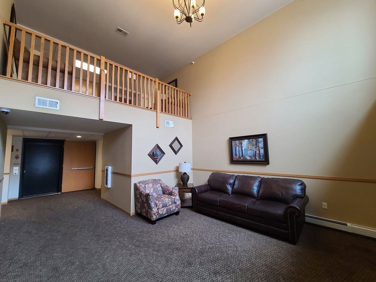 River Hills Apartments 2 - Photo 6 of 12