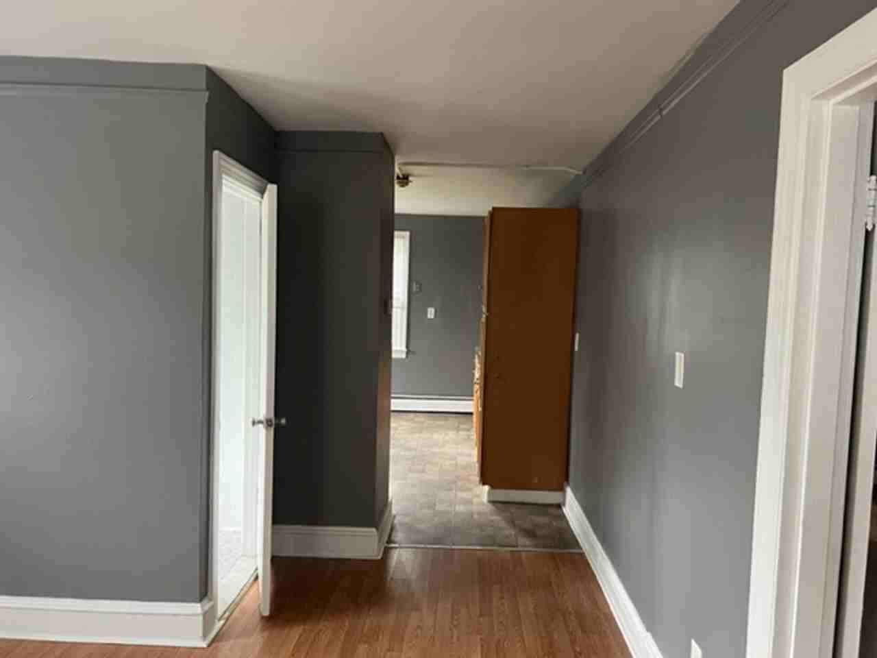 870 Douglas Avenue - Photo 2 of 14