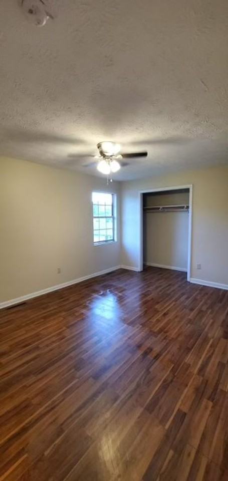 Campus Court - Photo 5 of 8