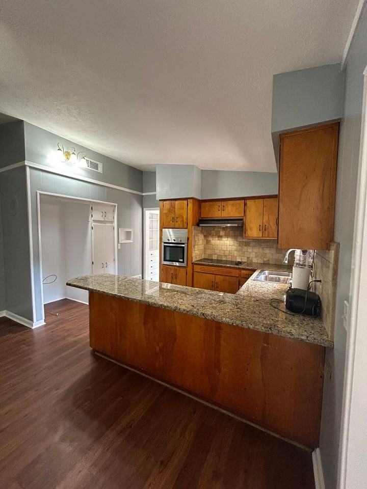 3235 Flint Drive - Photo 4 of 16