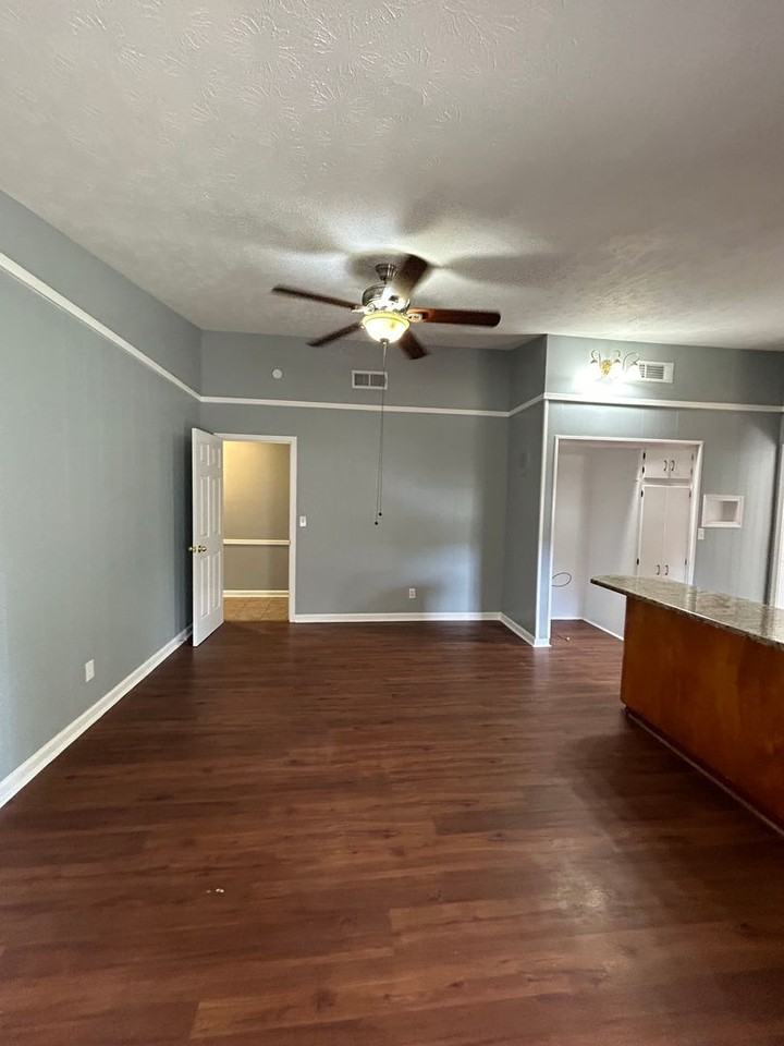 3235 Flint Drive - Photo 5 of 16