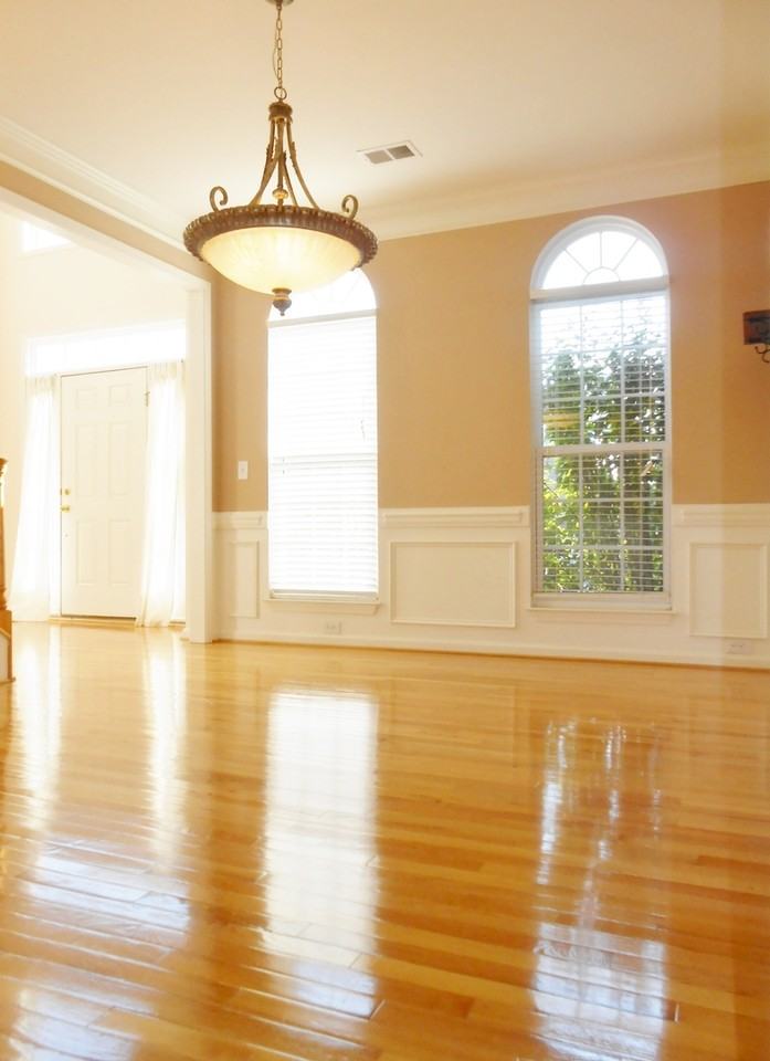 1205 Carriage Park Cir - Photo 2 of 32