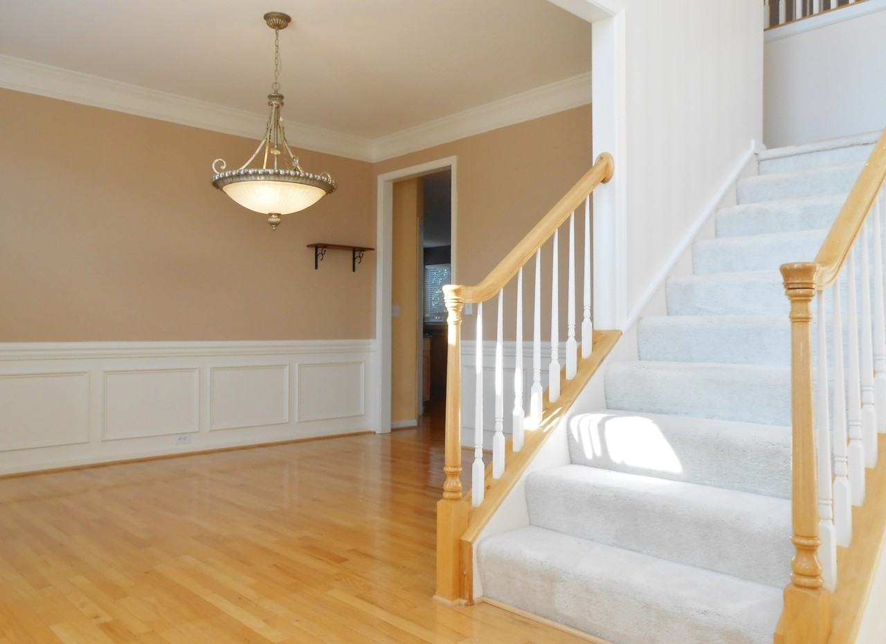 1205 Carriage Park Cir - Photo 3 of 32