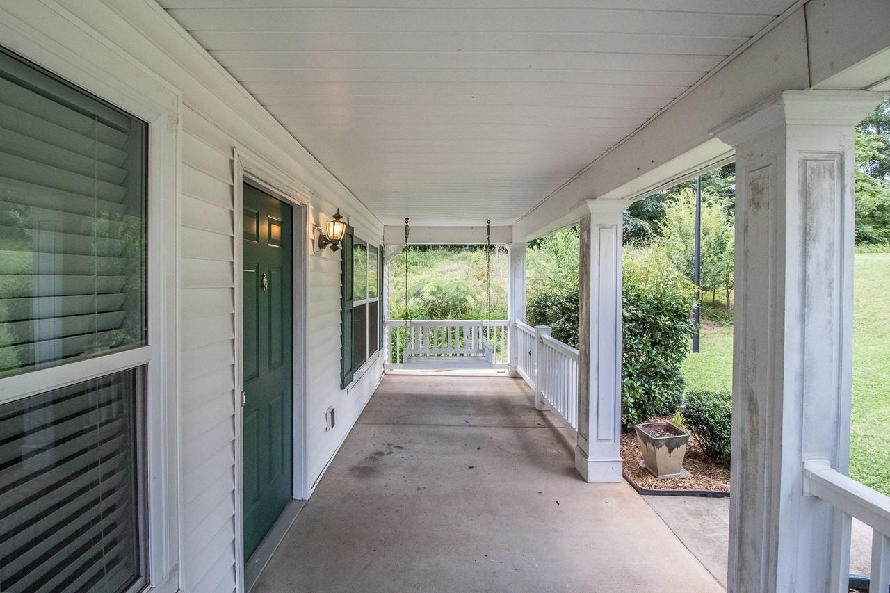 121 Provence St - Photo 3 of 22