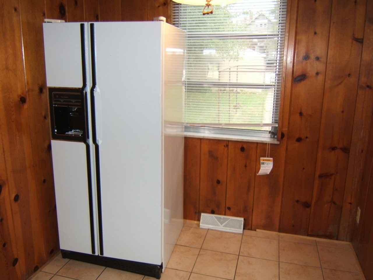 172 E Frambes Ave - Photo 5 of 15