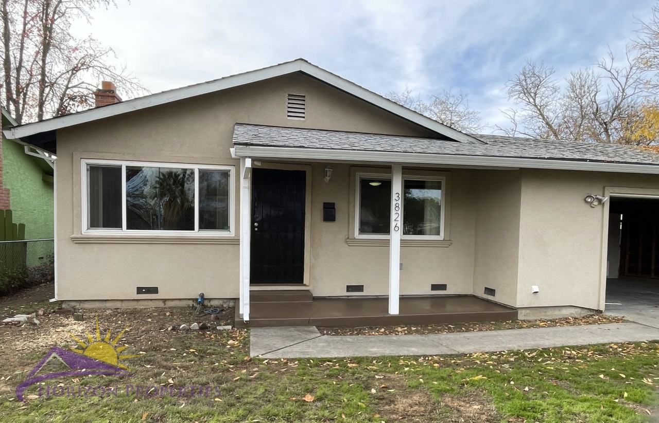 3826 45th St - Photo 2 of 30