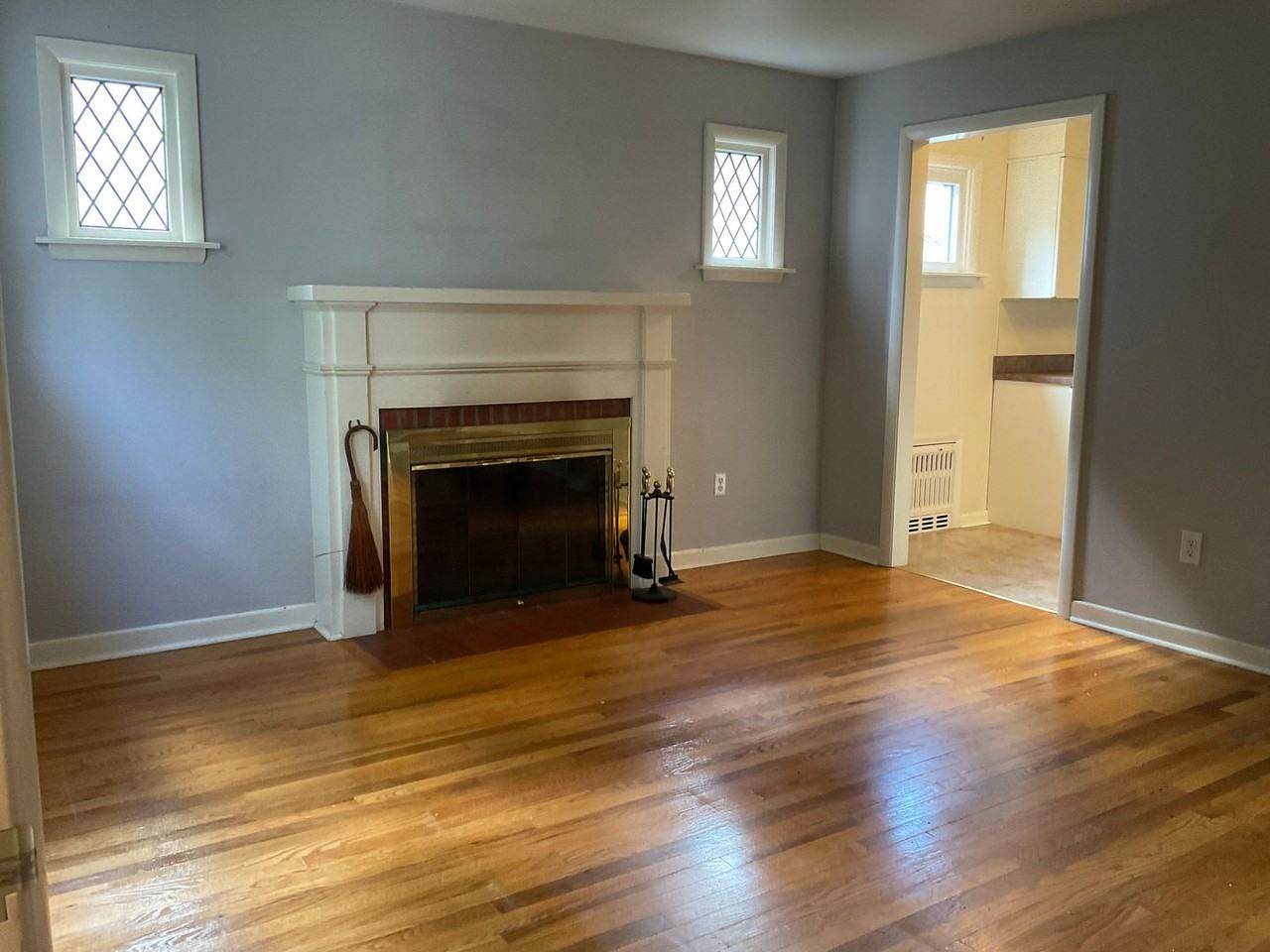278 N Elm St - Photo 6 of 26