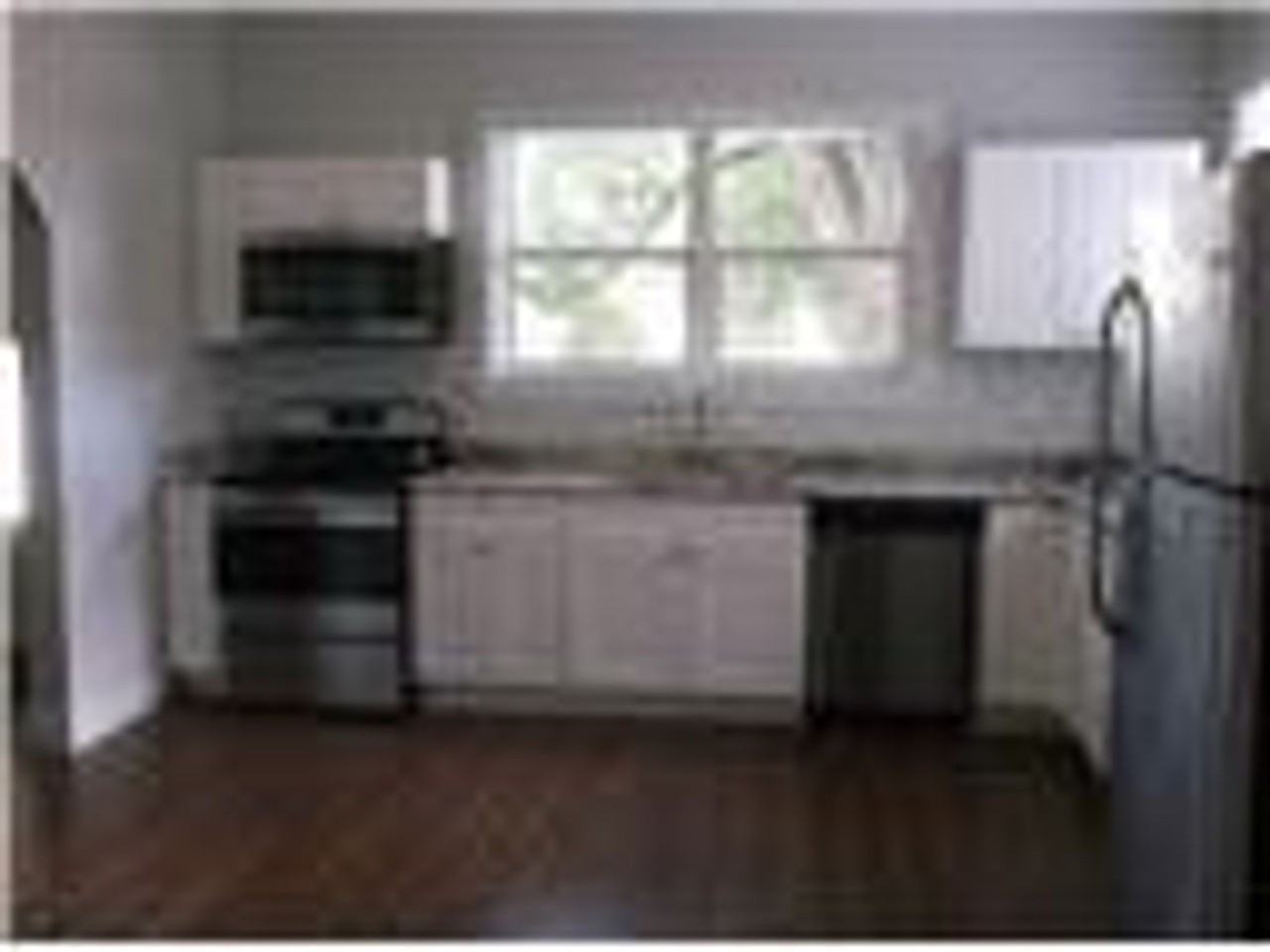 702 E Forest Ave - Photo 7 of 9