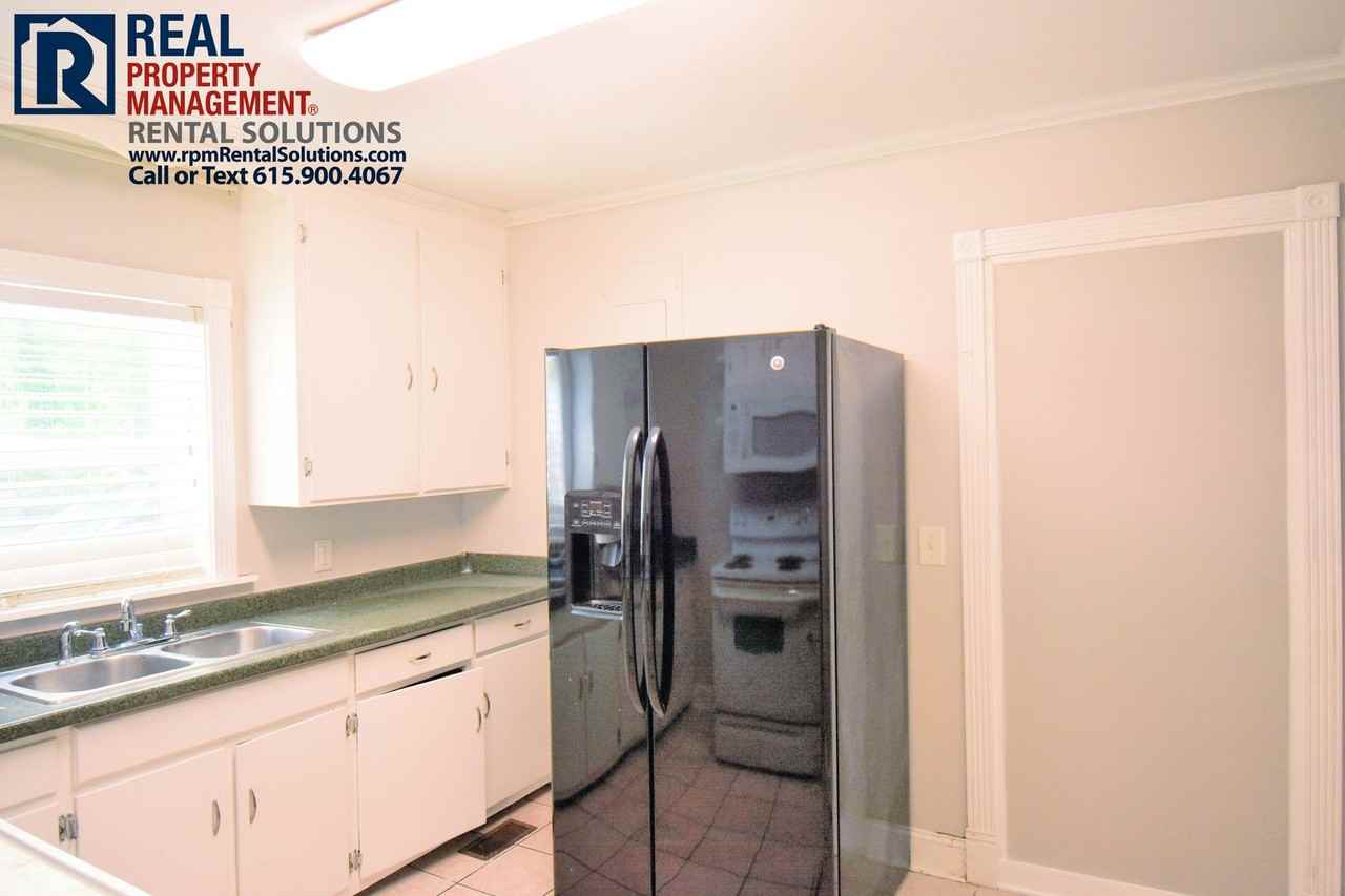 502 2nd Ave - Photo 7 of 15