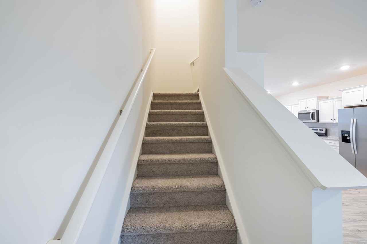 455 Kincaid Rd - Photo 7 of 18