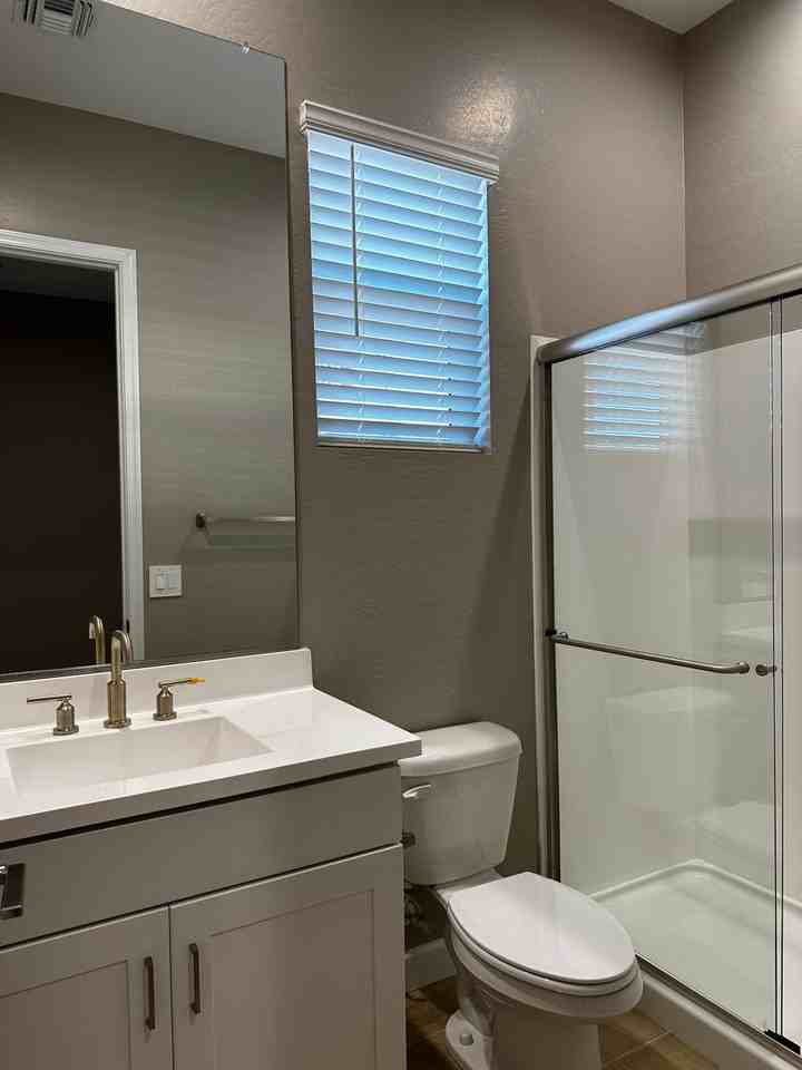 21560 N 102nd Ave - Photo 5 of 24